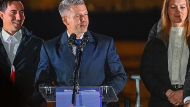 Μάγυαρ: Δεν μπορεί να μπει στην ΕΕ χώρα εν καιρώ πολέμου – Δεν θα τηλεφωνήσω στον Πούτιν