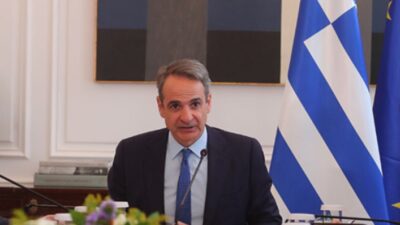 Μητσοτάκης: Τέλος σε "ψιλά γράμματα" και παράτυπες τακτικές για τα δάνεια μέχρι 100.000 ευρώ