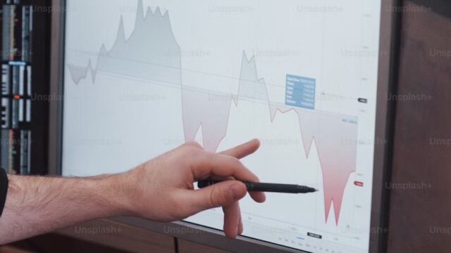 Η αυτονόμηση του χρηματοπιστωτικού συστήματος – Το εργαλείο που έγινε εξουσία, Δημοσθένης Μιχόπουλος