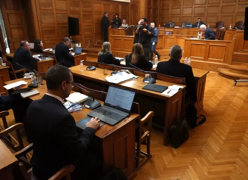 Σοκάρουν οι διάλογοι στη δικογραφία για τον ΟΠΕΚΕΠΕ – Καραμανλής: Δεν θα είμαι υποψήφιος στις προσεχείς εκλογές