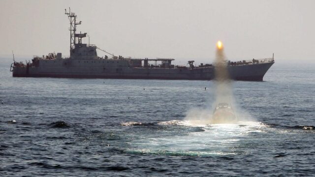 Οι πολλοί όροι για ευρωπαϊκή επιτήρηση στο Ορμούζ, Αλέξανδρος Τάρκας