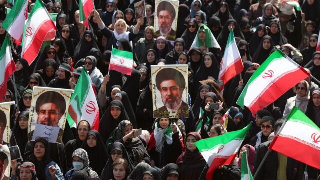 Υπάρχει από μηχανής θεός να σώσει την εκεχειρία; Ζαχαρίας Μίχας