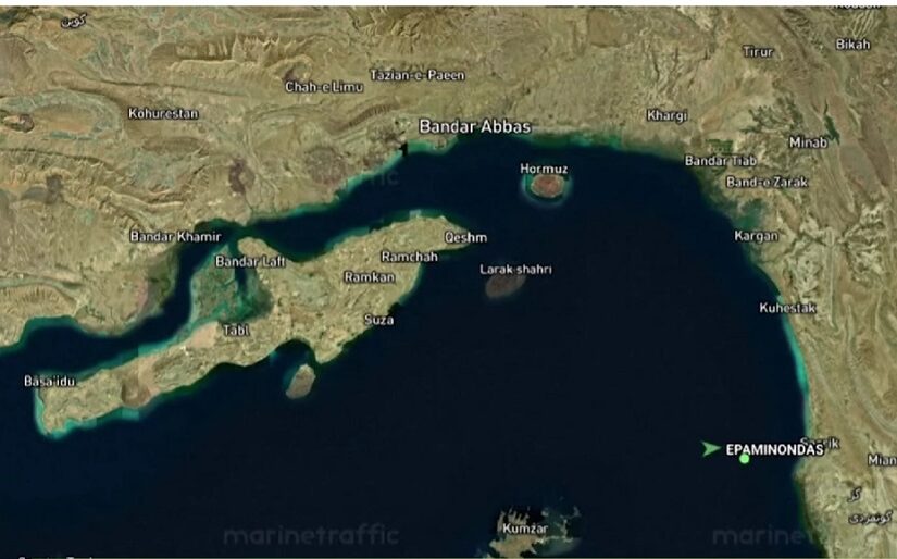 Παραιτήθηκε ο Αμερικανός υπουργός Ναυτικού – Video με την κατάληψη του ελληνόκτητου – Τί λένε οι ΗΠΑ