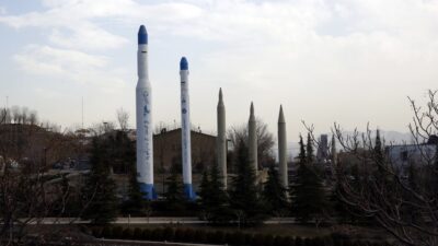 Ιράν: Ανανεώνουμε το πυραυλικό μας οπλοστάσιο (video) – Ο Τραμπ απειλεί ξανά με καταστροφή