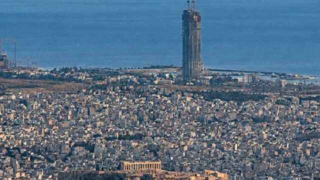 Η αισθητική χρεοκοπία της ύστερης Μεταπολίτευσης, Δημήτρης Τζιώτης