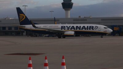 Κλείνει η Ryanair στην Θεσσαλονίκη – Από τον Μάϊο οι ελλείψεις καυσίμων στις αεροπορικές