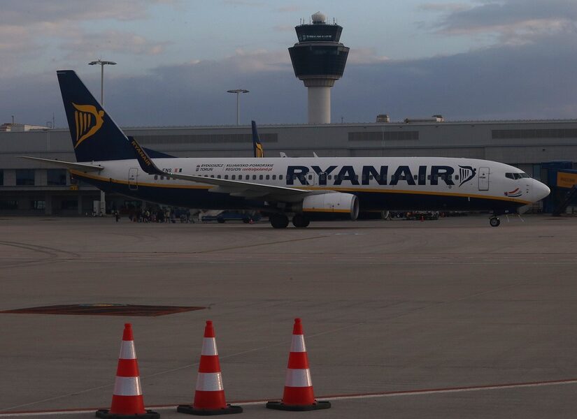 Κλείνει η Ryanair στην Θεσσαλονίκη – Από τον Μάϊο οι ελλείψεις καυσίμων στις αεροπορικές