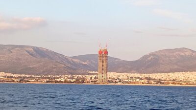 Σιγά! Η πατρίδα επωλήθη (καθετότητα)... Μάνος Στεφανιδης