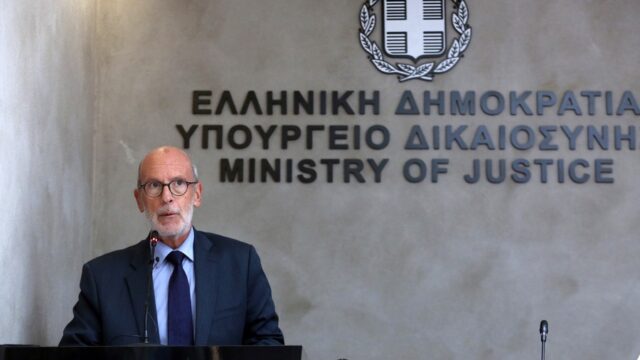 Τζαβέλλας, αυτός ο... αδάμας της ανεξάρτητης Δικαιοσύνης! Κόμπρα