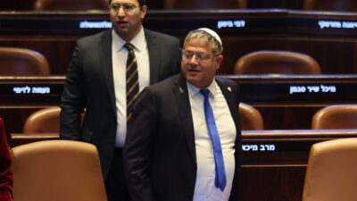 Μόνο οι κυρώσεις θα σταματήσουν τον Νετανιάχου, Κώστας Βενιζέλος