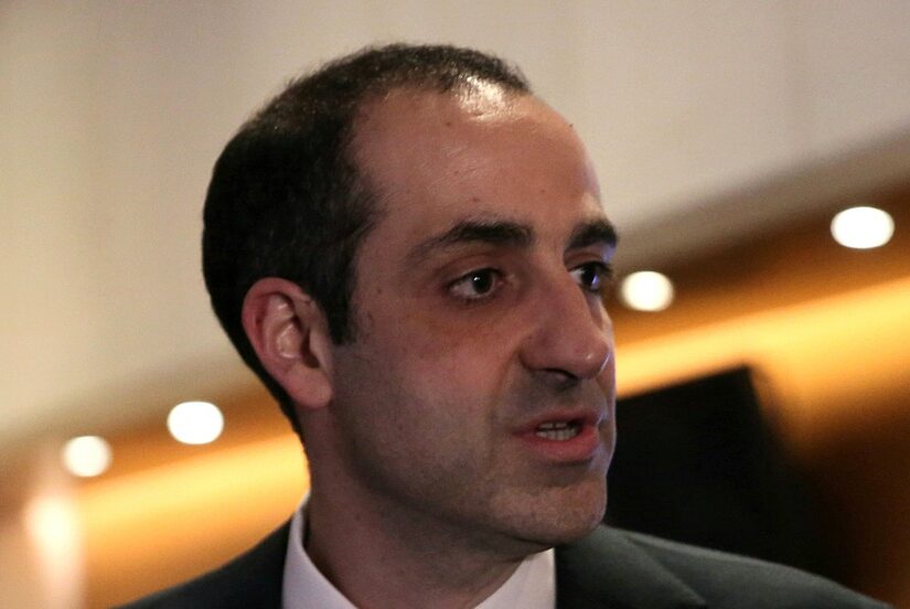 Υποκλοπές: "Φωτιά" στην πολιτική αντιπαράθεση από τις συνεντεύξεις Δημητριάδη-Μενουδάκου