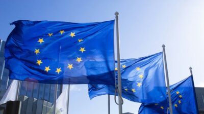 Η ΕΕ ετοιμάζει «μαμούθ» πρόστιμο στη Google