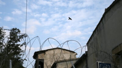 Κύπρος: Αρπάζουν εδάφη στη νεκρή ζώνη οι Τούρκοι, Κώστας Βενιζέλος