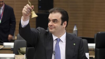 Πως η οικονομική κρίση βαφτίζεται σε οικονομικό θαύμα! Κώστας Μελάς