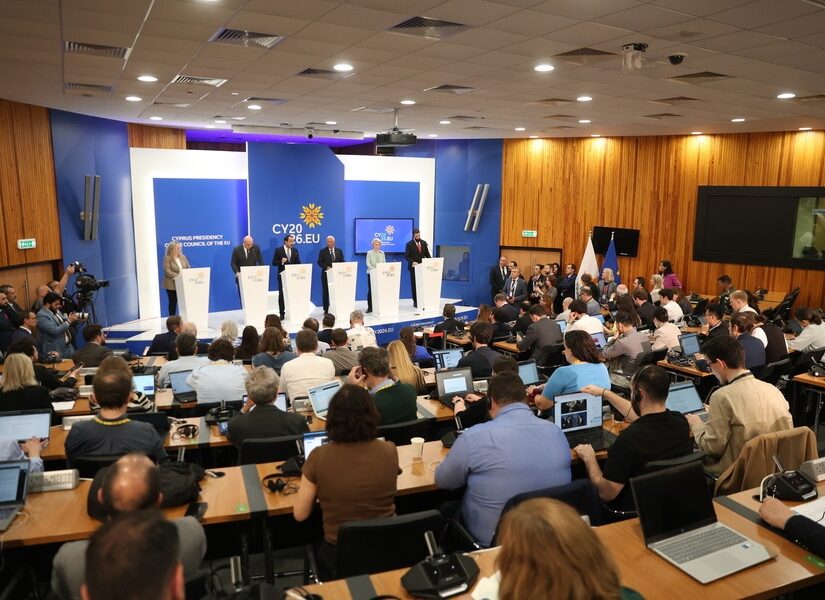 Η ΕΕ στρέφεται αμυντικά στην Τουρκία παρακάμπτοντας τους Έλληνες, Δημοσθένης Μιχόπουλος