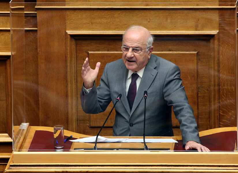 Πέθανε ο δημοσιογράφος Νάσος Αθανασίου σε ηλικία 75 ετών