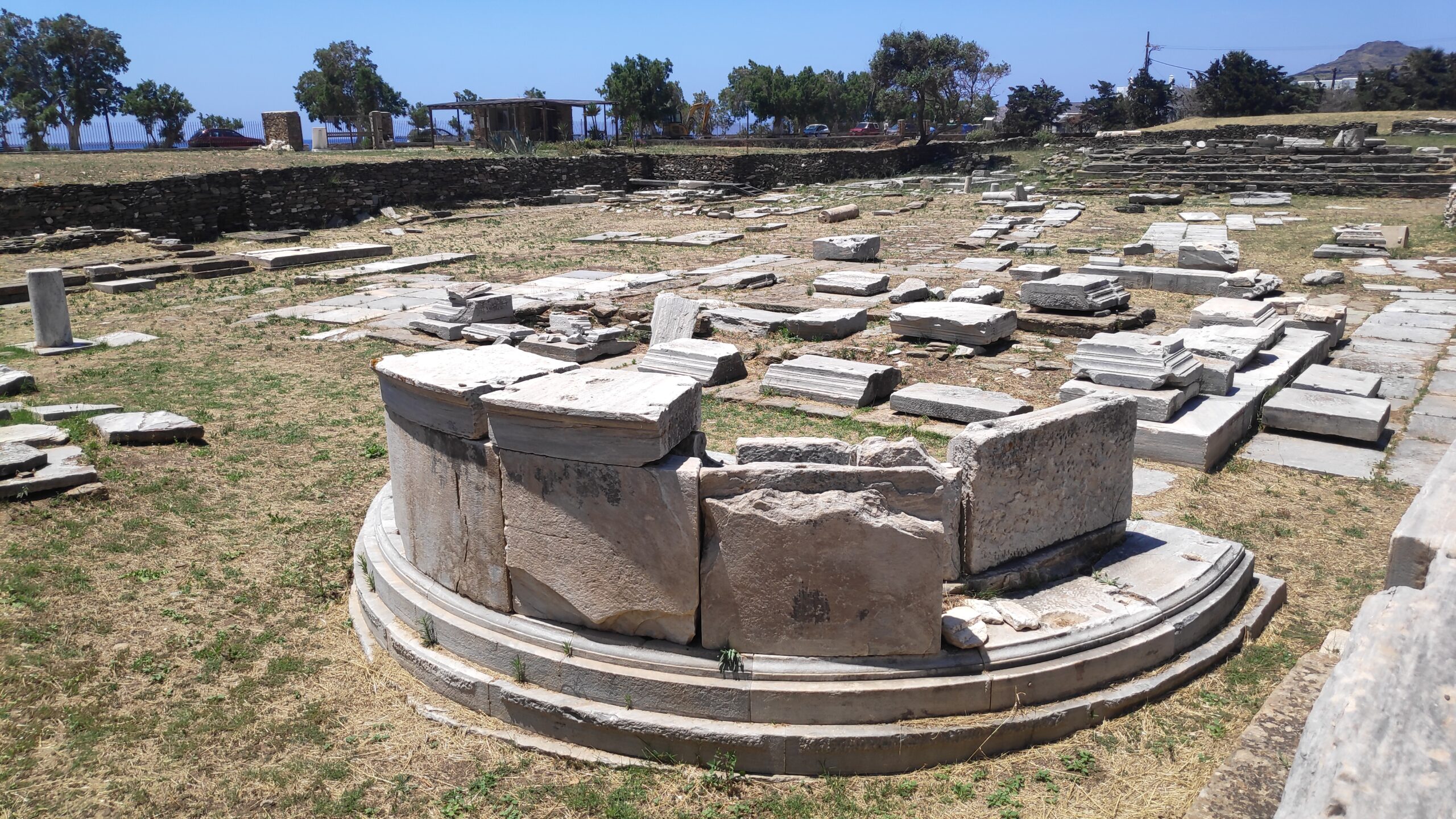 νησί Τήνου. Μελαχροινή ΜΑρτίδου