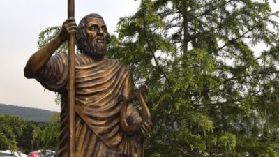 Αν δεν το ξέρατε, ο Όμηρος ήταν Τούρκος και τον έλεγαν Ομάρ! Όλγα Μαύρου