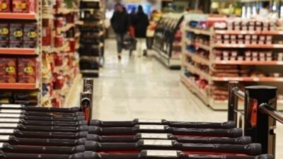 Ασπίδα από την κυβέρνηση στο “posokanei” – Πυρά από την αντιπολίτευση
