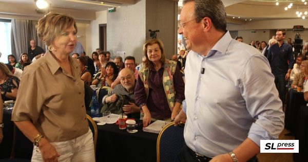slpress.gr