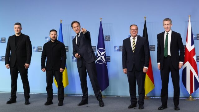 Εγκυμονεί κινδύνους η εμμονή για ένταξη της Ουκρανίας στο ΝΑΤΟ, Κωνσταντίνος Λουκόπουλος