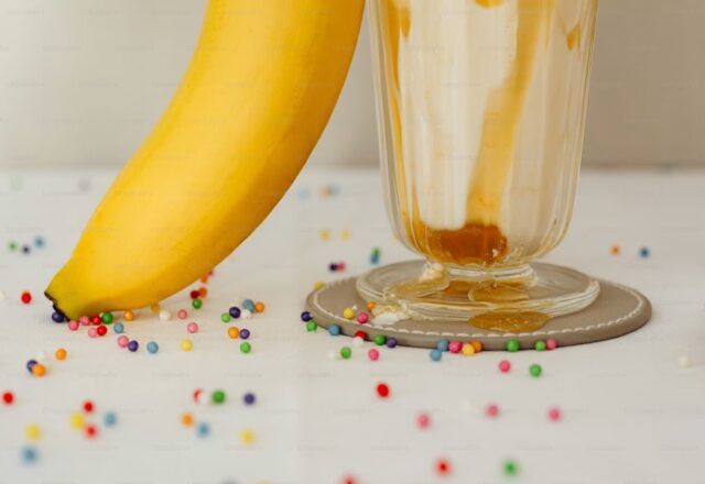 Τροπική απόλαυση κάτω από τον ήλιο με Banana Daiquiri