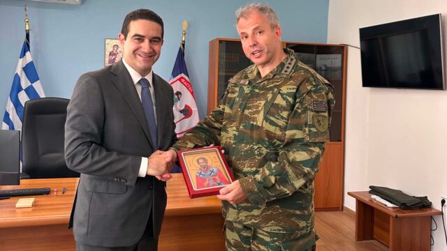 Κατρίνης: Ανάγκη ενίσχυσης του πολιτικού προσωπικού και εκσυγχρονισμού στο 700 ΣΕ και το Χημείο των Ενόπλων Δυνάμεων