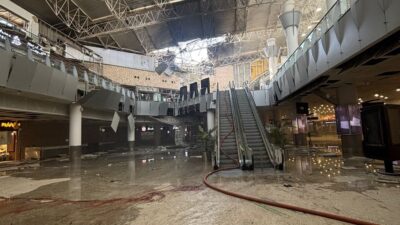 Στο κόκκινο η ένταση στον Περσικό – Ιράν: Δεν χτυπήσαμε εμείς το αεροδρόμιο του Κουβέιτ