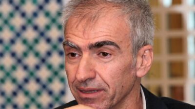 Ο Μαραντζίδης και η ξένη κακόβουλη επιρροή, Ζαχαρίας Μίχας