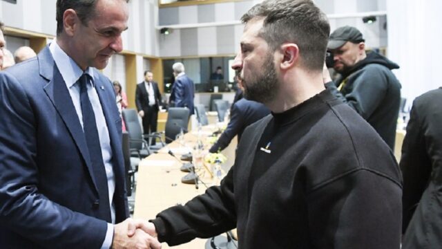 Η Δύση μας ζητάει να δώσουμε Patriot, πυραύλους και ρευστό στο Κίεβο! Αλέξανδρος Τάρκας