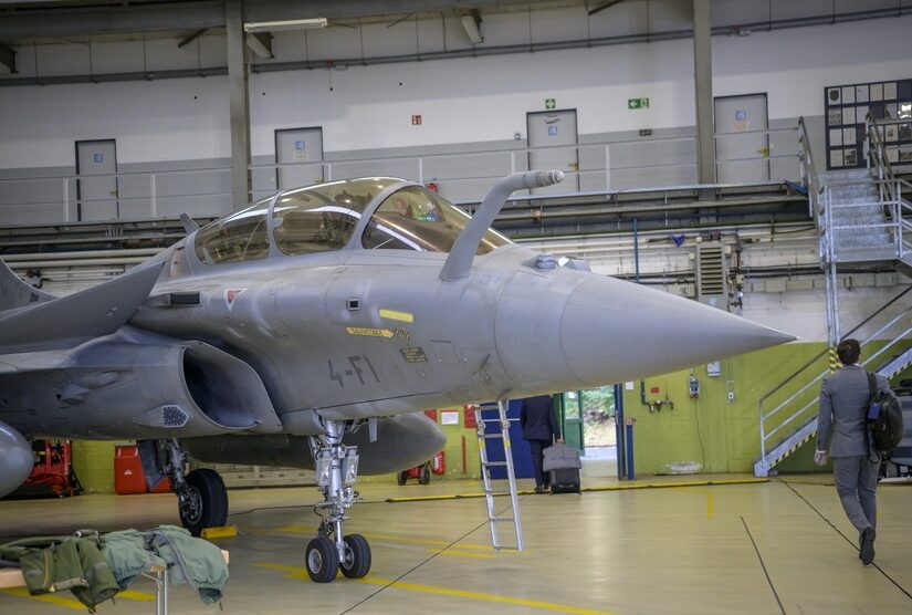 Rafale εξοπλισμένα με αντι-drone λέιζερ, Ευθύμιος Τσιλιόπουλος