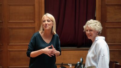 Εξελέγη πρόεδρος του ΣΥΡΙΖΑ η Ρένα Δούρου - Συνεδριάζει η Κ.Ε του κόμματος