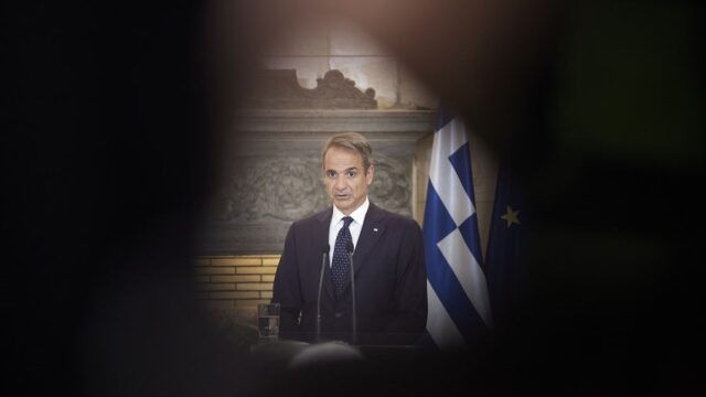 Βλέπουν το τέλος του Μητσοτάκη και κινούνται οι δελφίνοι στη ΝΔ, Σπύρος Γκουτζάνης