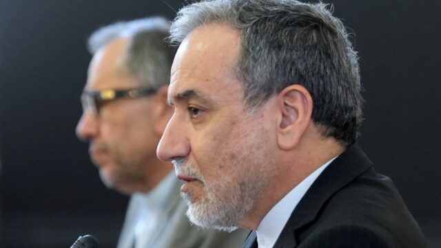 Τραμπ: Θα πλήξουμε σκληρά το Ιράν – Αντιδράσεις για τα "διόδια" του στο Ορμούζ! – Επιθέσεις των Χούθι