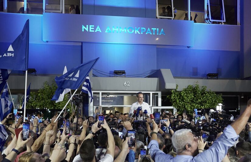 ΝΔ και ΠΑΣΟΚ χρωστάνε της Μιχαλούς αλλά τα κόκκινα δάνεια των πολιτών... Γιώργος Τσιτσιλιάνος