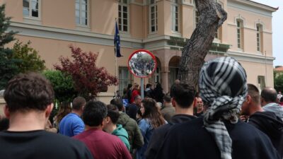 Η αρνητική κληρονομία της Μεταπολίτευσης στη νέα γενιά, Δημήτρης Τζιώτης