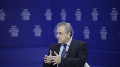 "Με ένα mail και λίγο μακιγιάζ" – Εκθέτουν Ντόκο-Μαξίμου οι ισχυρισμοί των Ρώσων φαρσέρ