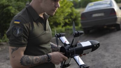Τρόποι κατάρριψης εχθρικών drones – Μαθήματα από τον πόλεμο στην Ουκρανία