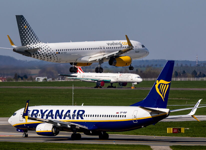 Ryanair: Λακωνική η ανακοίνωσή της για το παράθυρο που αποκολλήθηκε εν πτήσει!