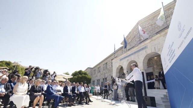 Το αίτημα για αλλαγή σε συνθήκες πολιτικής κρίσης Χάρης Τοπαλίδης