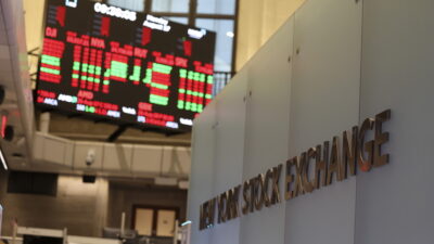 Χρηματιστικοποίηση και αλλαγή παραδείγματος, Θεόδωρος Σταματόπουλος