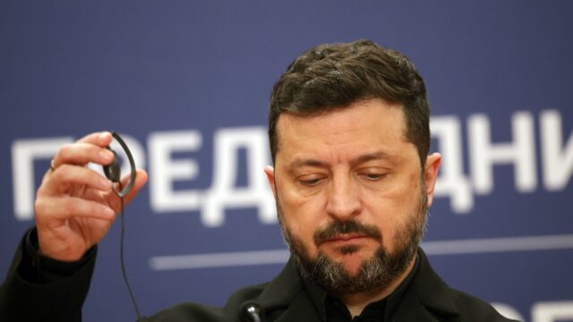Νέο σκάνδαλο "έφαγε" στενό συνεργάτη του Ζελένσκι – "Μανιφέστο" από τον αποπεμφθέντα υπουργό Άμυνας