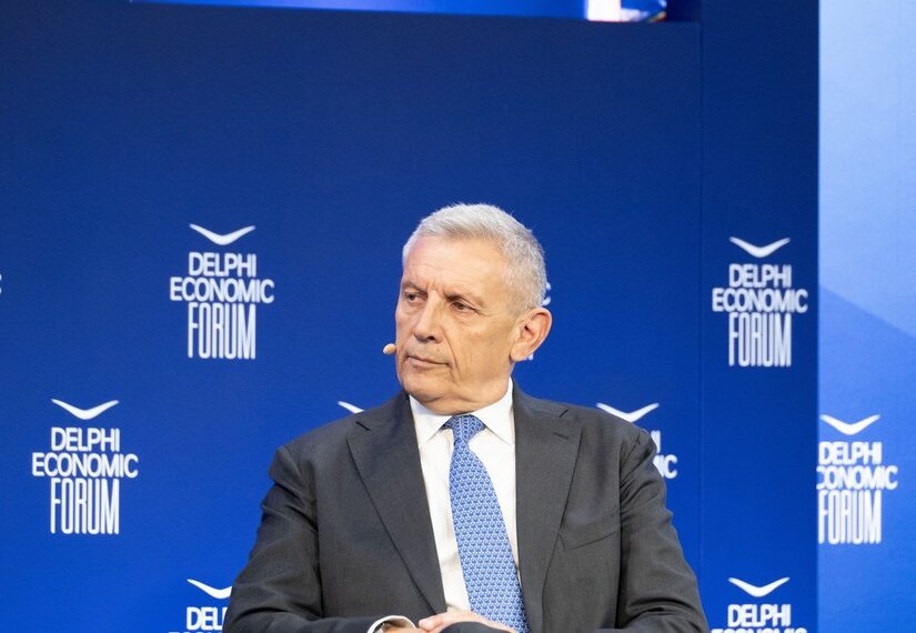 Η στρατηγάρα, το γαλάζιο Επικρατείας και το... real estate! Κόμπρα