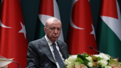 Το διπλό μήνυμα του Ερντογάν στον Τραμπ, Βάνα Στέλλου