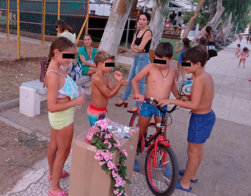 Παραλία Διστόμου: Μικρά χέρια, μεγάλα θαύματα: Το 2ο μέρος της πιο «μοσχομυριστής» παιδικής πρωτοβουλίας!