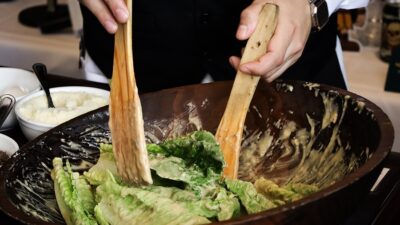 Τρόποι να αποφεύγεις τη δηλητηρίαση από καλοκαιρινές σαλάτες
