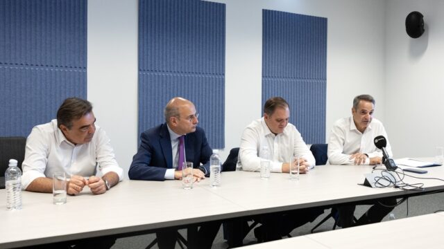 Στις πλάτες της ελληνικής οικονομίας η πρόωρη αποπληρωμή χρέους, Δημήτρης Στεργίου