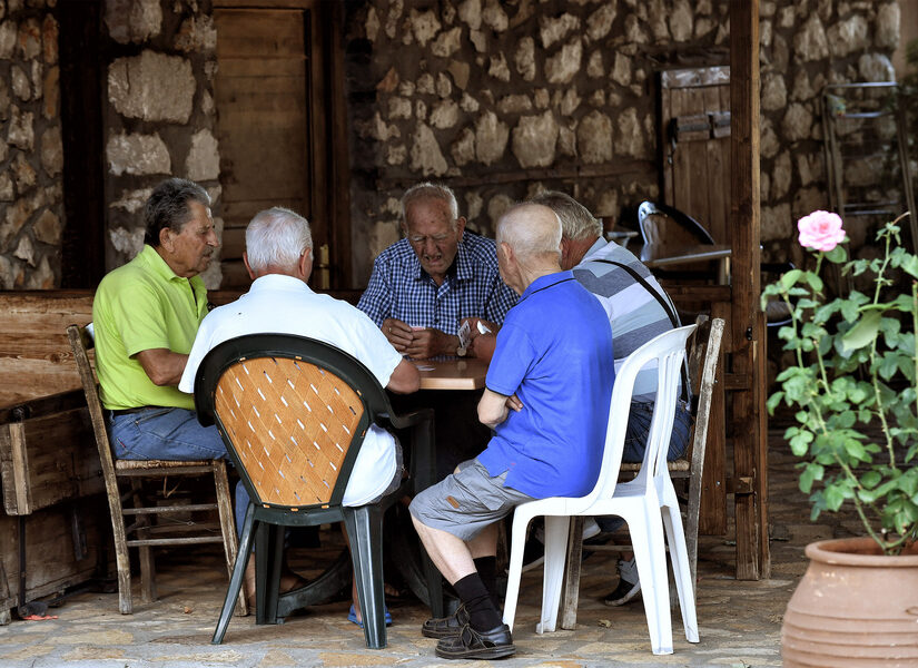 γηρατειά Τράτσης