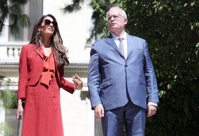 Οι Άγγλοι μάς επιστρέφουν τα Μάρμαρα! – Μα το Θεό, το είπε και η Βίσση! Μάνος Στεφανίδης