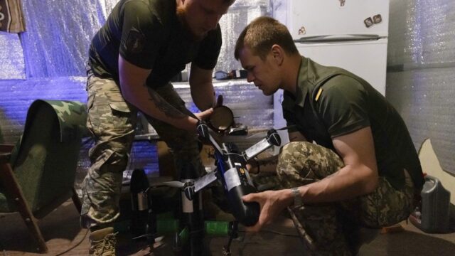 Πως μπορούν να αντιμετωπιστούν τα σμήνη drones, Ευθύμιος Τσιλιόπουλος